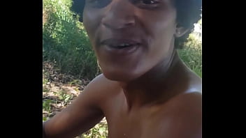 Negrão Dotado Pegando A Ponta