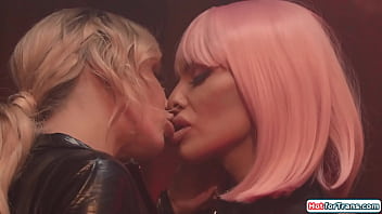 Busty Latin Tgirl Ts Foxxy Bangs Blonde