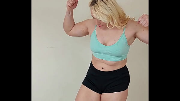 Sexy Muscle Girl