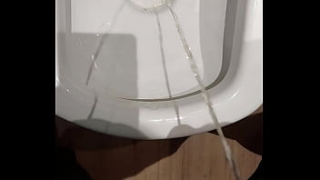 Submissive, Bdsm, Bath, Peeing, Punishment, Verga, Orinando, Bano - Bdsm - 2025 - Passionate - Scene - Video 1332933