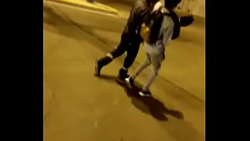 Se Follan Chibolo Por El Culo En La Esquina