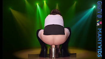 Hot Tranny Ginatv Fucking A Huge Dildo And Showing You With X Ray View