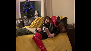 Aluna Playing With Some Anal Toys