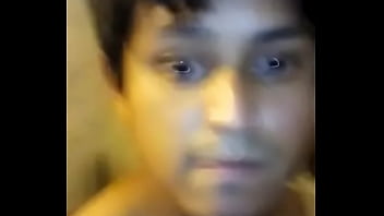 Hijastro Aprovechó La Impotencia De Madrastra Metida Debajo De La Cama