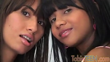 Tobie Teen Fingering Her Tight Little Cunt