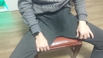 Gaste85 - Wetting-pants, Peeing-in-pants, Wetting-floor, Wetting-seat - Unknown - 2025 - Hot - Experience - Video 1259177