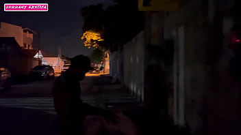 Depois Da Festa De Reveion Sai Com Um Cara Pro Escuro Ele Mim Fudeu Toda No Meio Da Rua Mesmo Sem Camisinha E Gosou Dentro Marcio Baiano