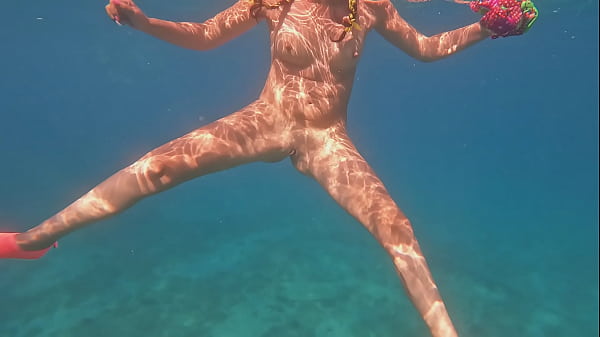 Pussy, Hot, Naked, Public, Public-naked, Naked-swim - Femdom - 2025 - Passionate - Show - Video 1103274