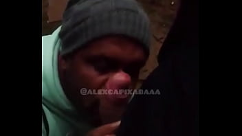 Mamei O Carinha No Busão E Na Rua