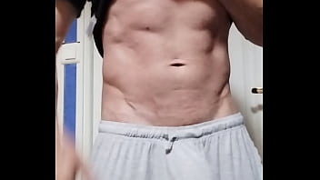 Le Beau Norik Se Branle Jusqu_au Jus