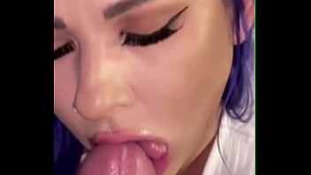 A Beauty With Blue Hair. Suck Well