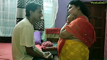 Indian Hot Bhabhi Xxx Sex With Innocent Boy! With Clear Audio