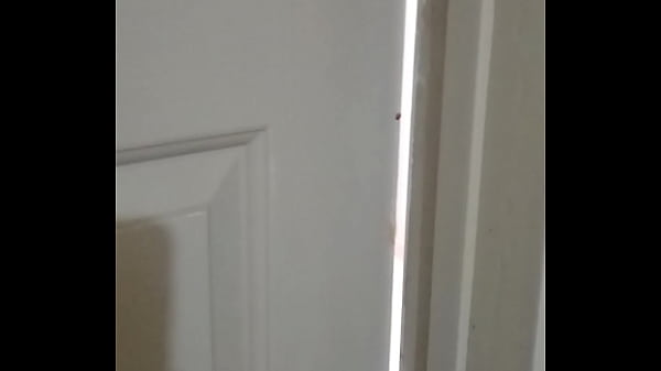Mi Novia Tomando Una Ducha