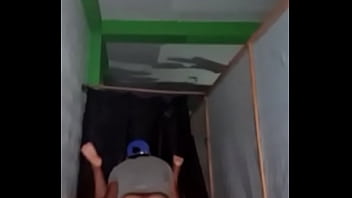 Compadre De Mi Amiga Me Siguió Hasta Conseguir Su Objetivo