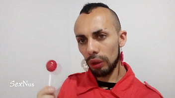 Chupando Un Gran Dulce