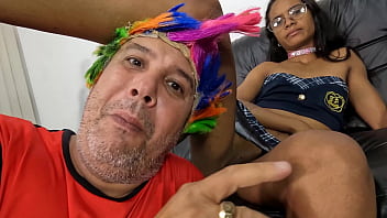 No Meio Das Palhaçadas E Da Putaria Vão Saindo Um Ou Outro Trabalho