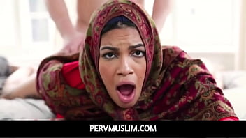 Pervmuslim - Virgin Muslim Stepsister In Hijab Fucks Stepbrother- Maya Farrell