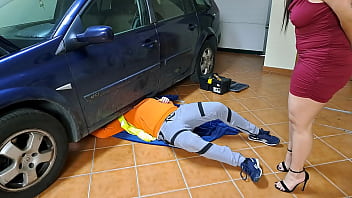 Horny Wife Receives Internal Cumshot From The Mechanic