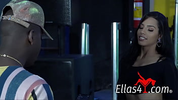 Ellas4 - Karen Oliver Delicious Again - Exclusive Ellas4