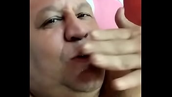 TIUZAO GOZA NA PEPECA DA NOVINHA --- LEITINHO QUENTINHO PARA AS NOVINHAS ELAS MERECEM ---------------