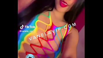 Vanela Vip Bailando Desnuda