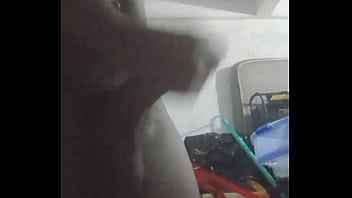 Joven Moreno Masturbandose