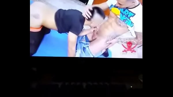Assistindo Um Rico Porno