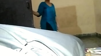 Bhabhi Room Mai Aa Gyi Hindi Voice.