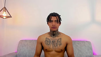 Estoymuy Cachndo En El Trabajo Y No Puedo Masturbarme