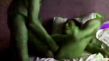 Claudia Con Toda La Mano Adentro Gritando Como Una Hembra, Hasta Que Recibe Una Intensa Cogida