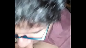 Me Visita Y Me Da Una Buena Mamada Amigo Pasivo