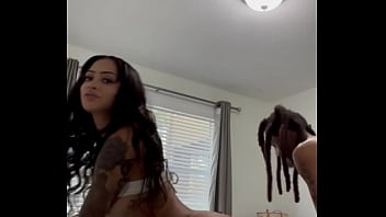 Best Friends That Should Be Spending A Lot More Time Together