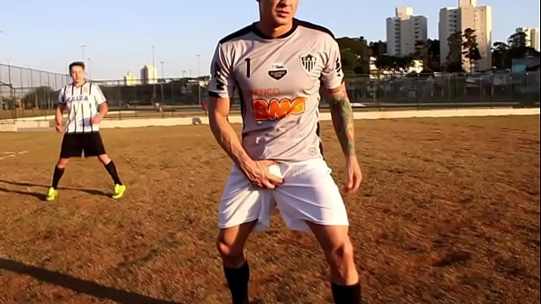 Jogo De Futebol Termina Em Suruba