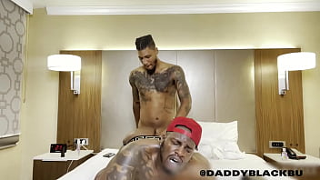 2 Thugs Fucking In The Ghetto