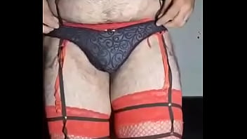 Me Quedo Solito En Casa