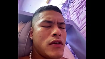 How Nice To Wake Up And That They Are Sucking Your Dick