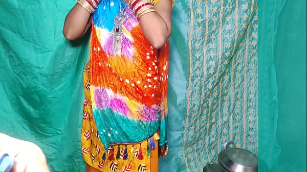नई पंजाबी दुल्हन की रसोई में फुल हार्ड पैन फुल एनल सेक्स