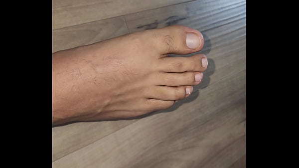 You Want To Lick Me Feet