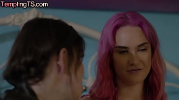 19yo Shemale Fucks Tattooed Female Slut In Hairy Pussy