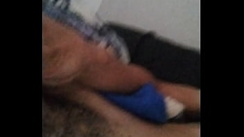 Ela Me Pegou Batendo E Chupou Ate Levar Leite