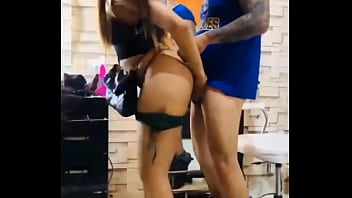 Me Gusta Mucho Como Siempre Me Pide Penetrarla En Su Negocio Porque Eso La Hace Sentirse Muy Caliente