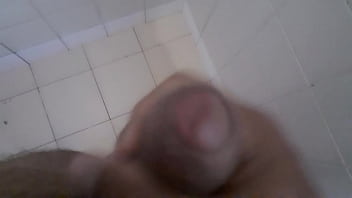 Gozando Antes Do Banho - gozando, banheiro - Video 1110049
