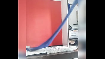 Limpando O Quarto Peladão