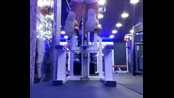 Agachando Até O Talo - Thais Santos