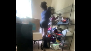 Thick Busty Homie Mom