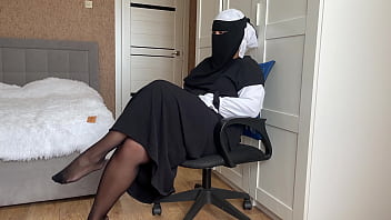 Egyptian Arab Wife With Juicy Holes Got A Creampie