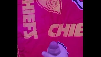 Me Pajeo Mi Enorme Polla En Cama De Mi Hermana