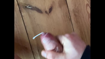 Einen Gewichst Und Abgespritzt