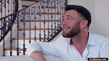 Sexsinners.com - Guy Watches Ebony Wife Scissor Busty Gf