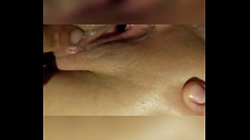Essa Gostosa Tem Uma Buceta Muito Molhada